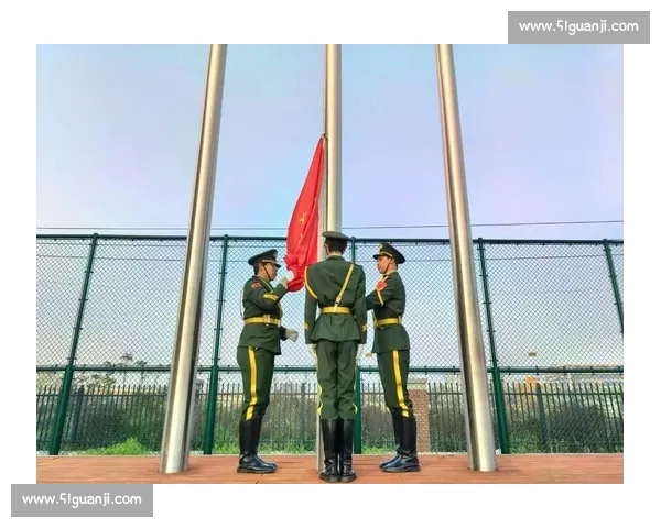 国歌奏响时,他们用身体为孩子撑起晴空 国歌奏响时,他们用身体为孩子撑起晴空