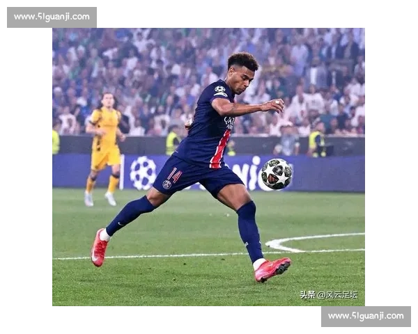 阿什拉夫：巴黎三冠王表现让对手敬畏，欧冠夺冠终破 “金元足球” 质疑